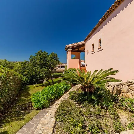 Villa Baja Sardinia بايا سردينيا