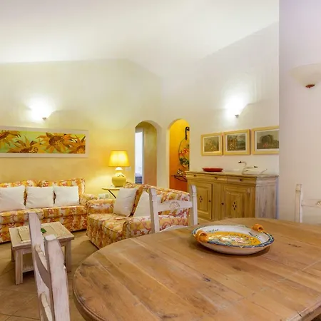 Villa Baja Sardinia * بايا سردينيا