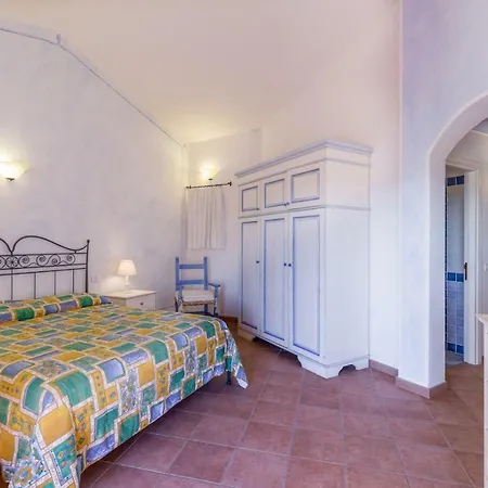 Villa Baja Sardinia فيلة بايا سردينيا